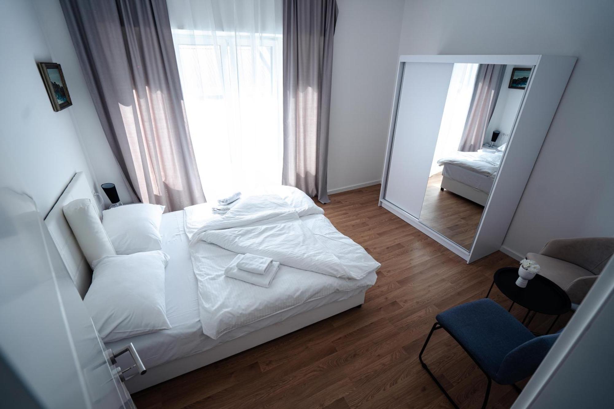 モスタルToro Hospitalityアパートメント エクステリア 写真